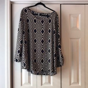 Patterned blouse